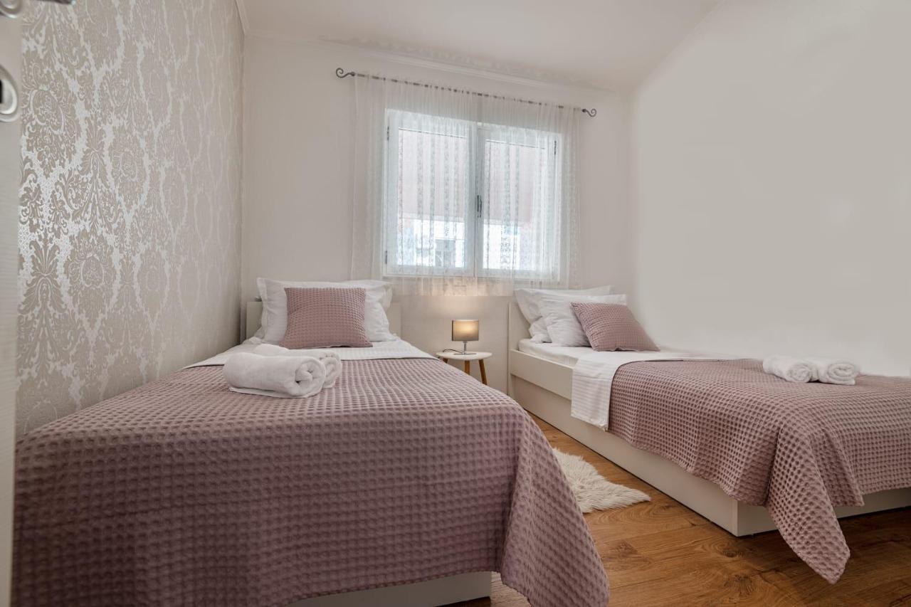 Iva Apartment Makarska Exterior photo